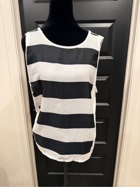 Women’s Belle Sky Top